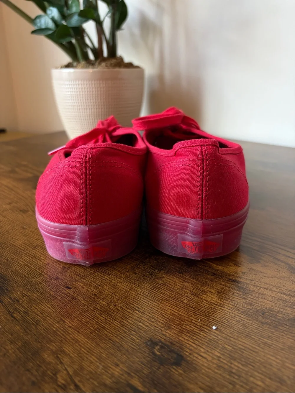 Vans Authentic Low-Top Canvas Sneakers in Red - Men’s 10 - Like New!